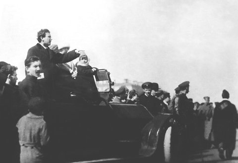 彼得格勒五一集会 · 1918